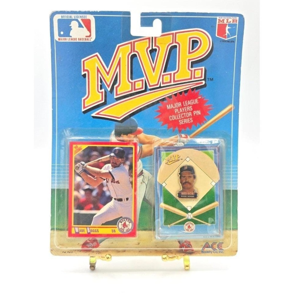 Wade Boggs 1990 MVP Major League Players Collector Pin & Card Red Sox New